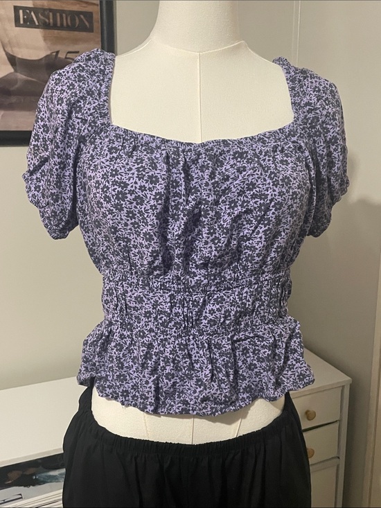 SO Tops - SO Goods For Life Floral Crop Top